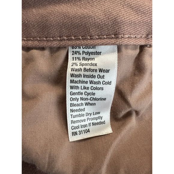 True Craft Jeans Mid Rise Skinny Women's Size 11 Rose Color Distressed - Picture 5 of 12